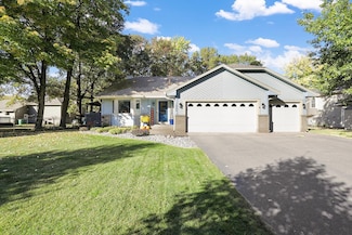 12646 Uplander St NW, Coon Rapids, MN 55448
