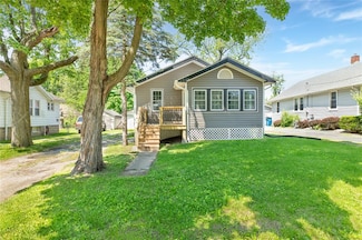 210 Wisconsin Ave, Alton, IL 62002