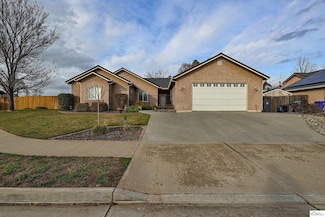 2050 Greystone Ct, Red Bluff, CA 96080