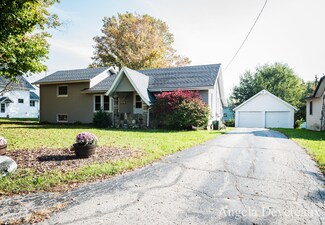 311 S 3rd St, Carson City, MI 48811