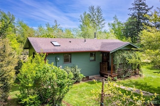 3994 Hoff Rd, Bellingham, WA 98225