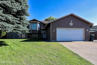8102 W Arizona St, Rathdrum, ID 83858