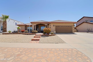424 Emerald Bluff Dr, Horizon City, TX 79928