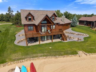 N8092 15th Ave, New Lisbon, WI 53950