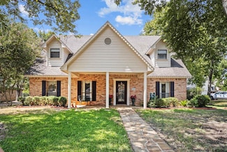 215 Enchanted Estates Dr, Crockett, TX 75835