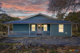 2106 Lakeshore Dr, Canyon Lake, TX 78133
