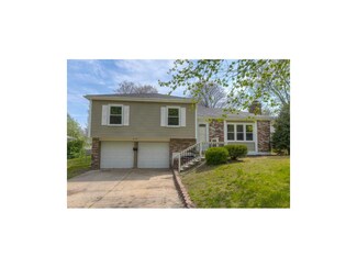 8003 E 117th Terrace, Kansas City, MO 64134