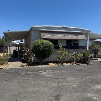 480 Colonial Park Dr, Santa Rosa, CA 95403