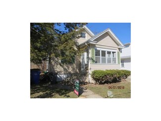 3424 E Ave NE, Cedar Rapids, IA 52402
