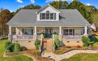 7447 Middlestream Rd, Browns Summit, NC 27214