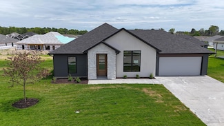 15295 General Dr, Ashland, MO 65010