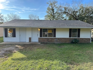 424 E Ragley St, Henderson, TX 75654