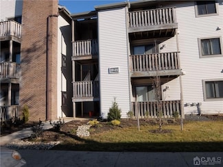 2206 Ravens Crest Dr, Plainsboro, NJ 08536