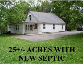 92 Town Farm Rd, Barre, MA 01005