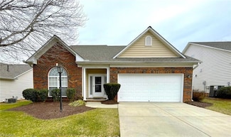 102 Shoals Ct, Jamestown, NC 27282