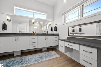 917 Third St Unit 12, Traverse City, MI 49684