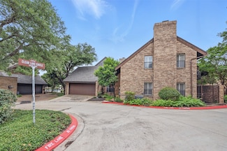 4241 Clear Lake Cir, Fort Worth, TX 76109