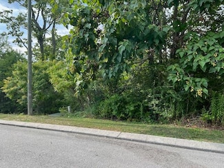 2124 Short Leaf Ln, Soddy Daisy, TN 37379
