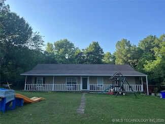 27121 E 161st St S, Coweta, OK 74429