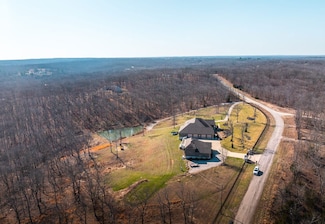 141 W Hickory Ridge Rd, Steelville, MO 65565