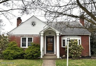 681 Wallace St, Northumberland, PA 17857