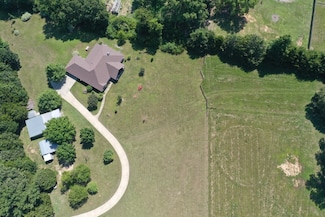 14050 Twin Ranch Rd, Tyler, TX 75704