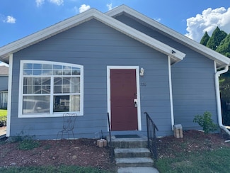 720 Caribbean Dr, Davenport, FL 33897