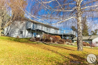 205 Lakeshore Dr, Lakeside, MT 59922