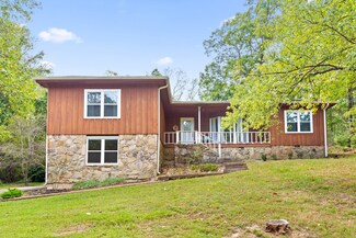 1618 Devlan Forest Ln, Signal Mountain, TN 37377