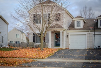 2454 Roxbury Ln, Montgomery, IL 60538