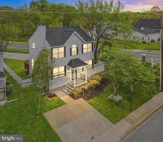 611 8th St, Laurel, MD 20707