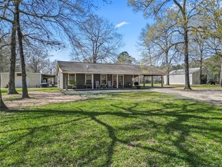 7153 Greenwood Dr, Cleveland, TX 77328
