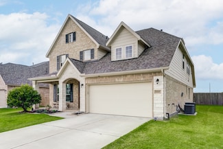 14146 Little River Dr, Baytown, TX 77523