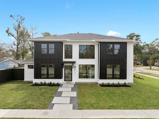 8309 Montridge Dr, Houston, TX 77055