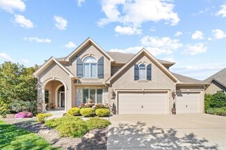 10122 N Montgall Ave, Kansas City, MO 64155