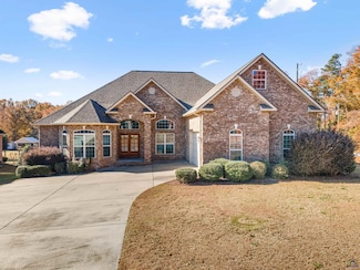 157 Wessex Dr, Bonaire, GA 31005