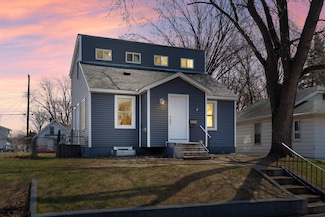 4722 Aldrich Ave N, Minneapolis, MN 55430