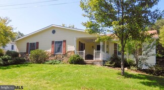525 N Monroe St, Bellefonte, PA 16823