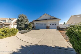 4025 W Lennox Loop, Coeur D Alene, ID 83815