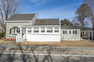 34 Tarbell St, Pepperell, MA 01463