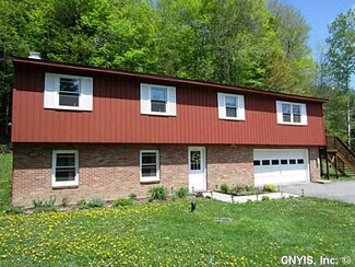4011 Stone Bridge Rd, Cazenovia, NY 13035