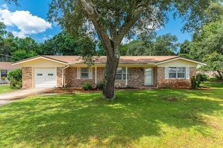 110 Gardenia Ct NW, Fort Walton Beach, FL 32548
