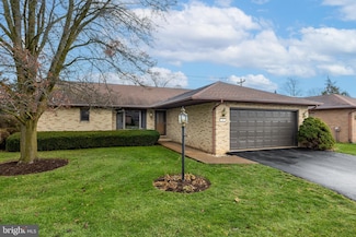 1244 Westerly Pkwy Unit 34, State College, PA 16801