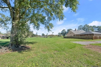 7949 Saint Claude Dr, Waterloo, LA 70783
