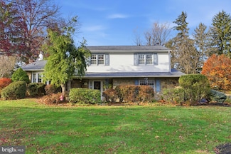63 Serene Dr, Southampton, PA 18966