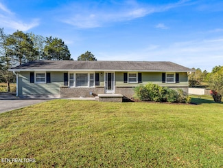 5917 Roberts Rd, Corryton, TN 37721