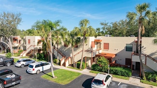 527 Spring Lakes Blvd, Bradenton, FL 34210