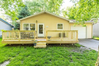 1426 W 7th St, Nevada, IA 50201