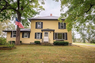 1070 County Hwy N, Stoughton, WI 53589