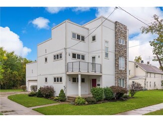 1709 Bradford Ave, Cleveland, OH 44113